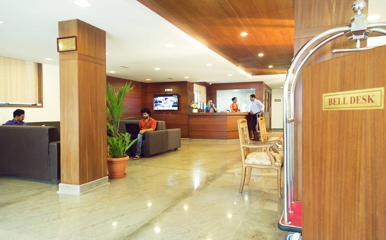 Hotel Rainbow Suites Kannur Exterior photo